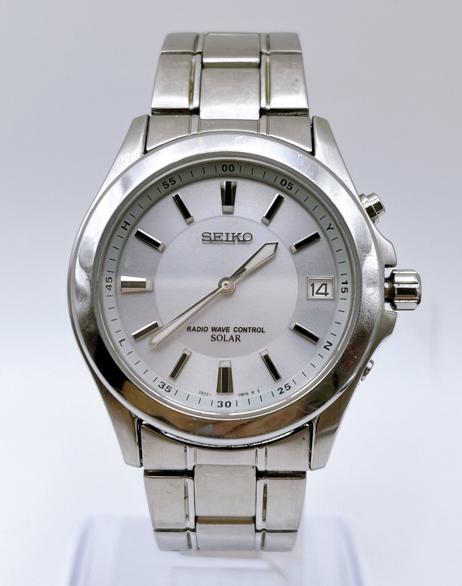 Seiko 7B22-0AY0 Men's Solar Watch — Stainless Steel, White Dial